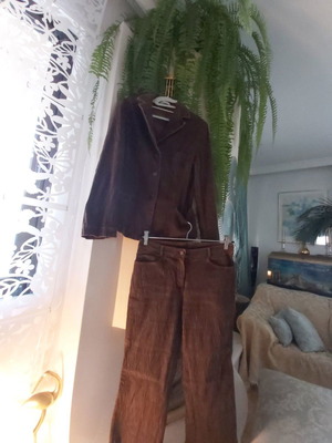 Women's suit used
