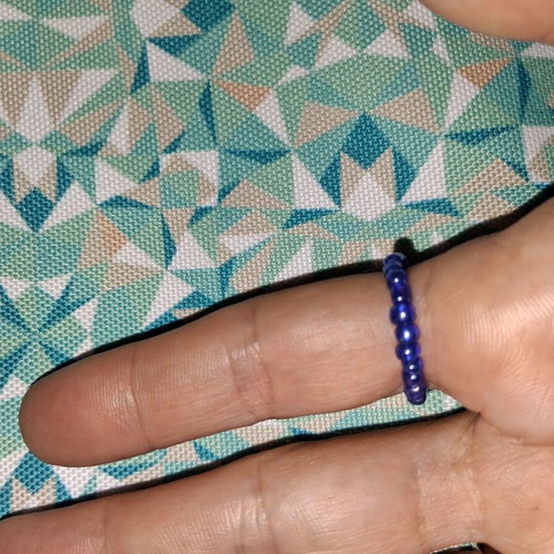 Elastic ring with beads and blackberry design