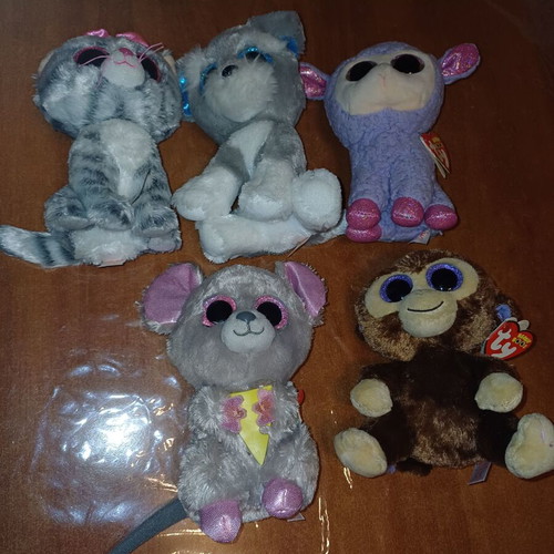Beanie Boos plush dolls like new