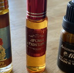 Set of 5 mini perfumes with myro and essential oils used