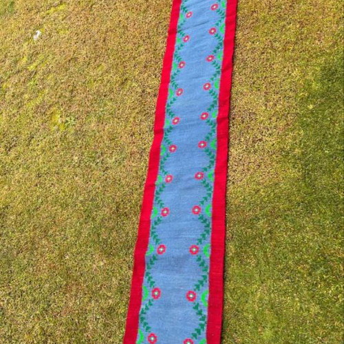 Handwoven loom runner like new 290×52