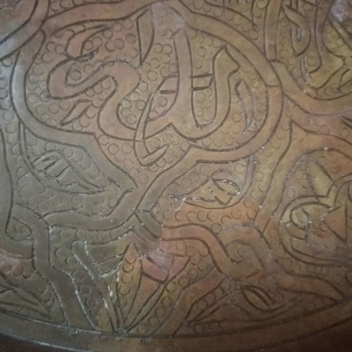 Bronze handmade small tray used from Morocco, diameter 28 cm