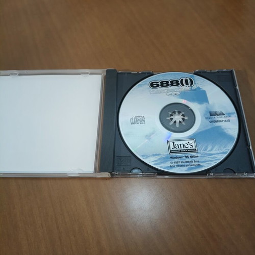 688(I) Hunter/Killer PC game used, excellent condition