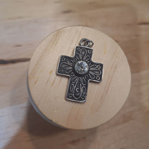 Silver cross 925 with white zircon like new, antique unused