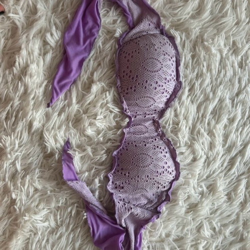 Calzedonia purple bikini top used, size S
