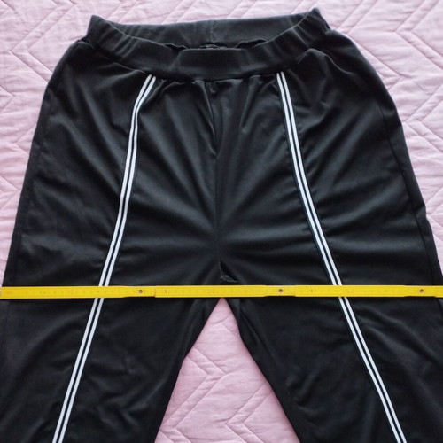 Black slim tracksuit pants size XL like new, spring wear
