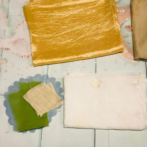 Pack of 8 fabric pieces used, cotton, polyester, polyamide