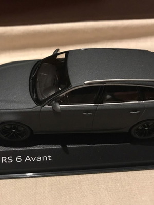 Μινιατούρα Audi RS 6 1:43 καινούργιο, άψογο
