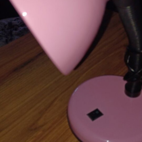 Desk lamp like new, pink girly