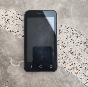 Vodafone Vf695