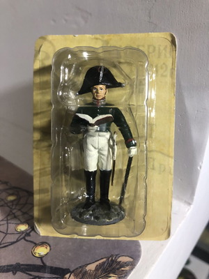 Russian Diecast Military Headquarter Doctor Medic Figure 1/32 Scale New