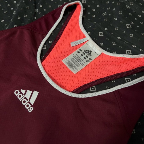 Adidas sports sleeveless top used, multicolor