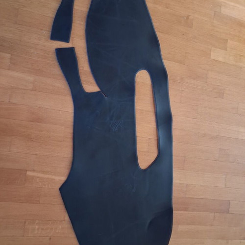 Dashboard protection for Peugeot 308 used, technoderma