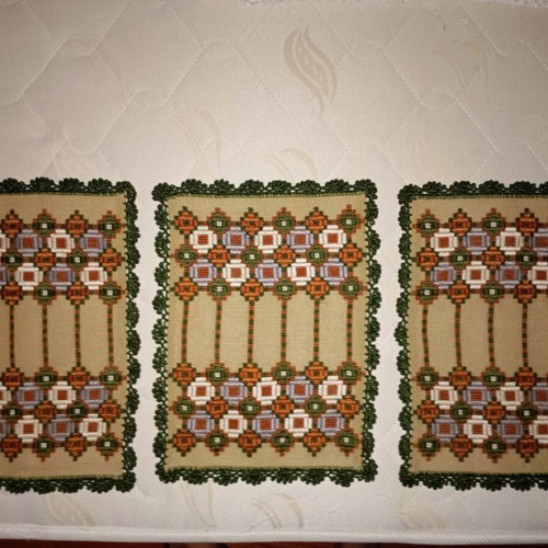 Set of handmade vintage embroideries like new, 1 large and 3 small
