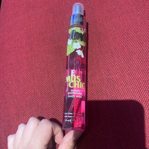 Body Mist 75ml like new, 2 sprays missing