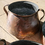 Five bakir pots