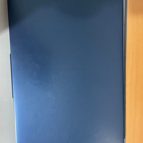 Lenovo IdeaPad Slim 3i 15IAH8 like new, i5-12450H, 16GB DDR5, 512GB SSD
