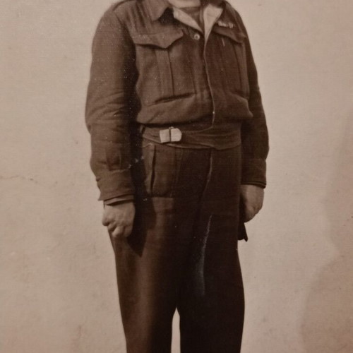 Old soldier photograph used with dedication 1947