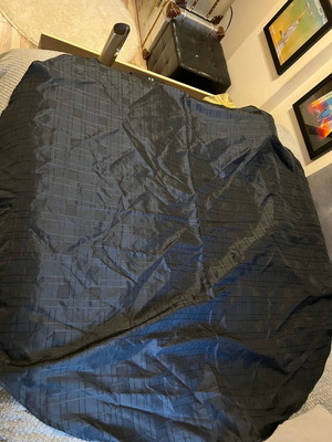 Round black large tablecloth 1.50 m like new from England