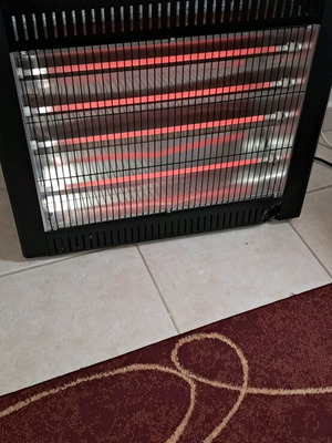 Σόμπα χαλαζία Bormann 2200W σαν καινούργια