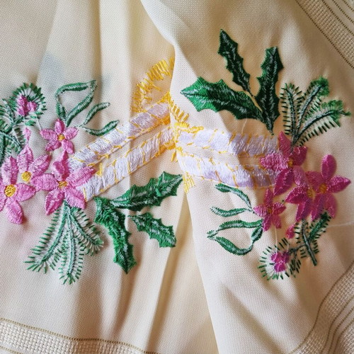 Christmas table runner beige with festive embroidery