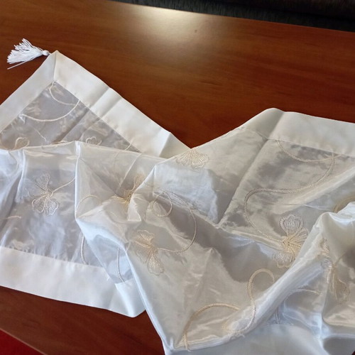 Embroidered table linen set like new, satin fabric yellow