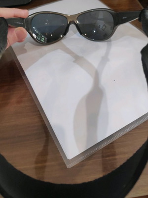Γνήσια γυαλιά ηλίου Prada Italy με polarized φακούς και λουράκι