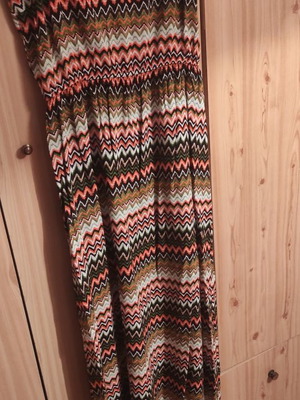 Dress used, simple comfortable everyday, size L