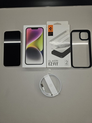 Apple iPhone 14 6/128GB Starlight като нов с аксесоари