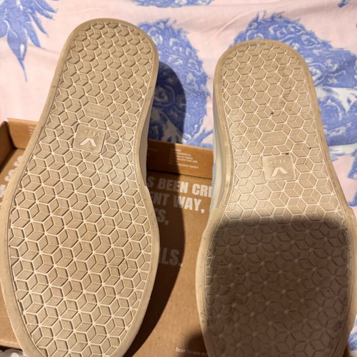 Veja Recife Logo Chromefree Leather sneakers like new, size 41, white and blue