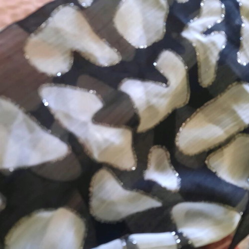 Scarf like new