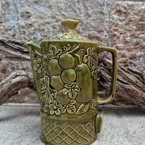 King Japan Electric Teapot Avocado Green Harvest 1960s mint condition
