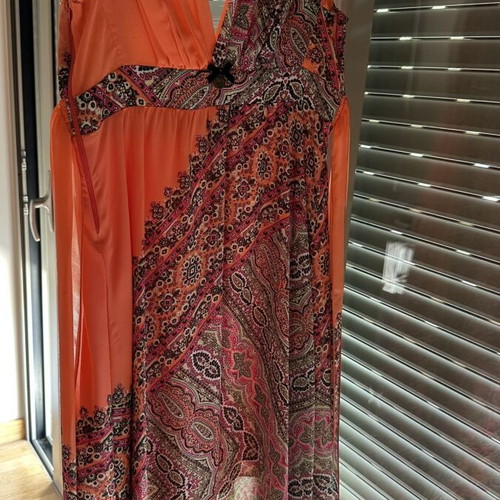 Lynne long multicolor dress size small like new