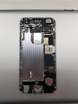 iPhone 6 used, untested for parts