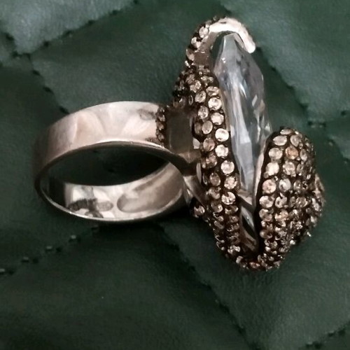 Silver ring with snake like new, large stone and crystal