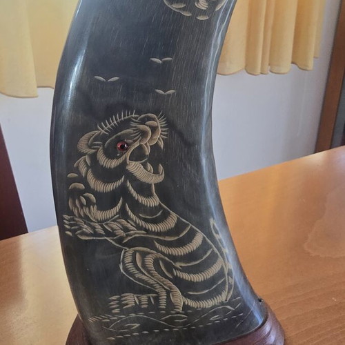 Wooden decorative horns with dragons set of 2 used