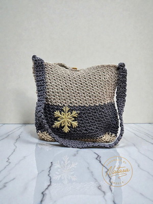 Handmade knitted shoulder bag new, beige and gray with gold star detail