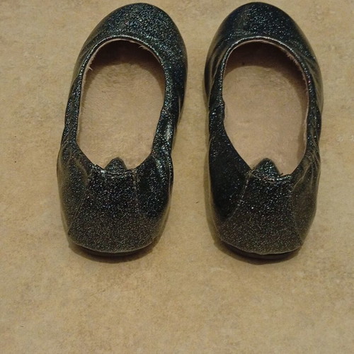 Children's sparkly ballerinas size 26, black glitter, used