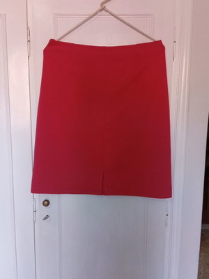 Skirt like new, pink, size L 40 12