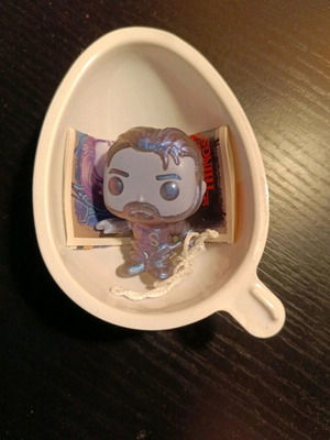 Stranger Things Kinder Joy Hopper UpsideDown figure new