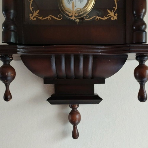 Vintage wall clock pendulum like new, wooden, 31 day mechanism