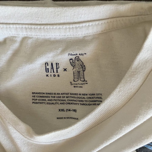 Gap kids' t-shirt used, size XS, white, age 14