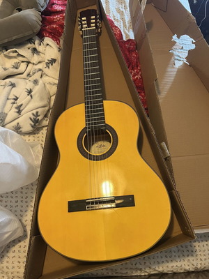 ARIA AK-25 κλασική κιθάρα σε φυσικό χρώμα