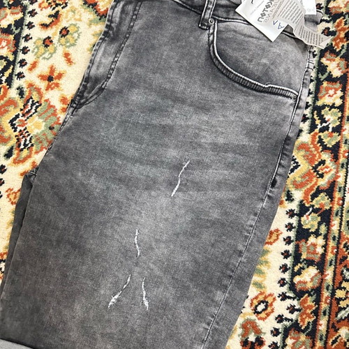 Men's Koton Jeans gray denim shorts new (W38)