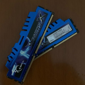 G.Skill 8GB DDR3 RAM με 2 Modules (2x4GB) και Ταχύτητα 2400 για Desktop (F3-2400C11D-8GXM)