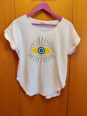 T-shirt with Eye Used, White Asymmetric One Size