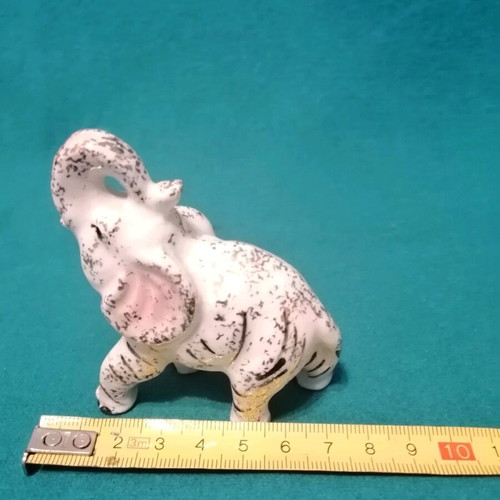 Porcelain elephant figurines vintage, like new, 1950s