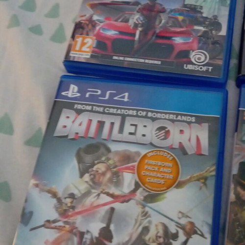 PS4 games set like new, sold together or separately