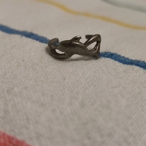 Silver dolphin ring small