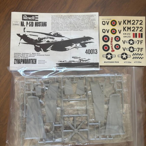 Revell North American P-51D Mustang model kit 1:72 scale